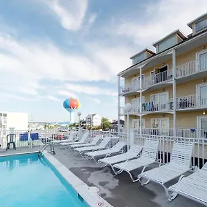 ** Hotel Gateway & Suites, Ascend Collection United States